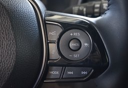 2022 Toyota Corolla Hatchback - Image 31