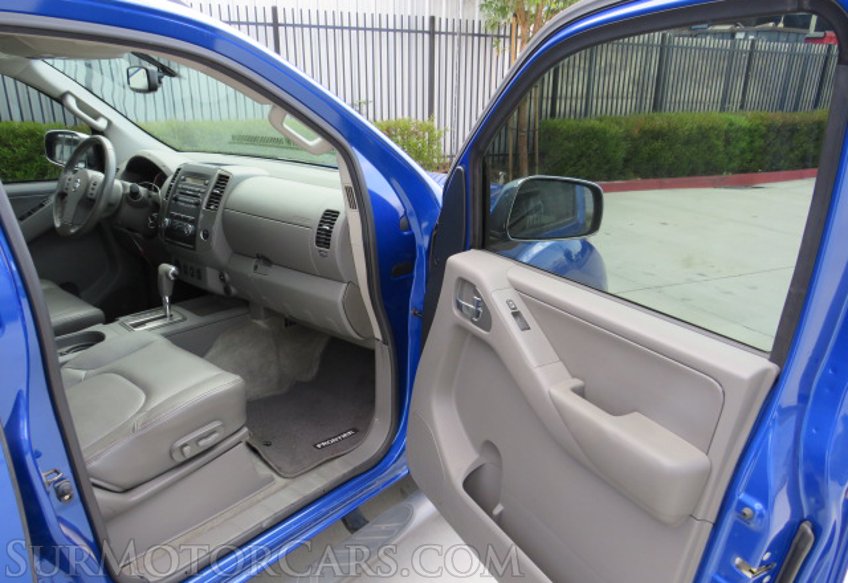 2012 Nissan Frontier - Image 24