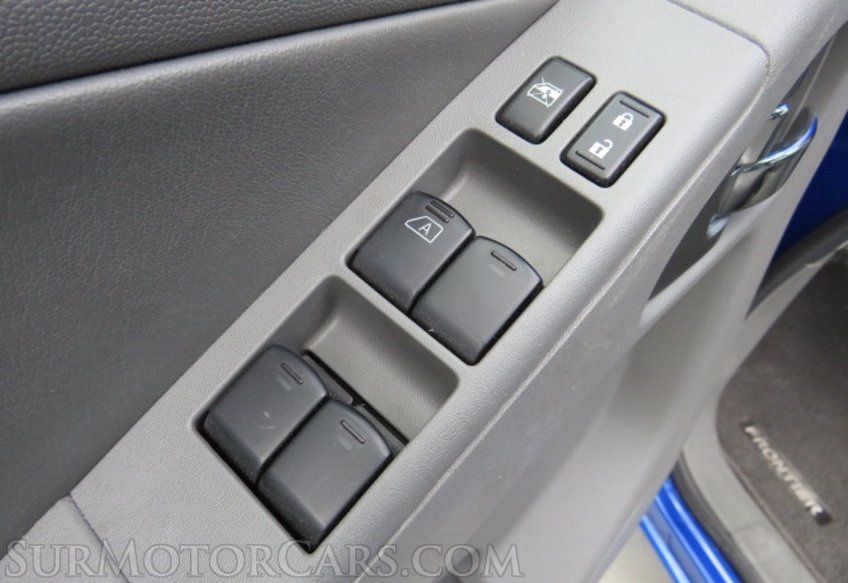 2012 Nissan Frontier - Image 43