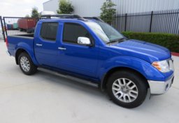2012 Nissan Frontier - Image 2