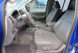 2012 Nissan Frontier - Image 27