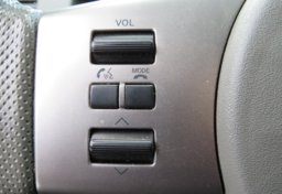 2012 Nissan Frontier - Image 37