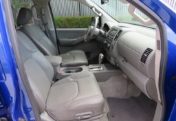 2012 Nissan Frontier - Image 30