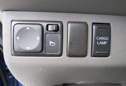 2012 Nissan Frontier - Image 40