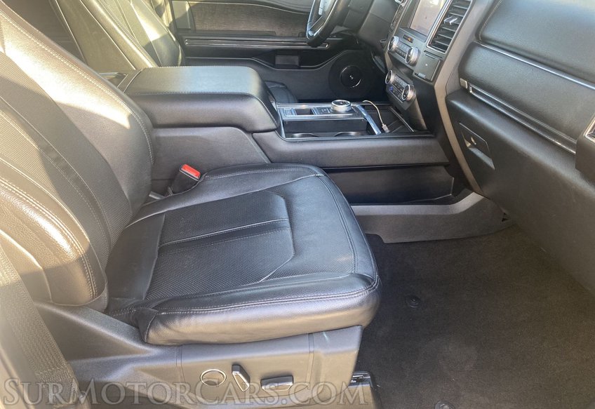 2020 Ford Expedition - Image 29