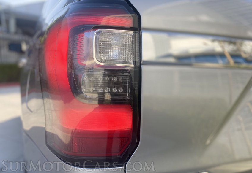 2020 Ford Expedition - Image 8