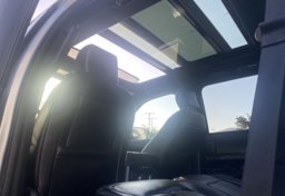 2020 Ford Expedition - Image 34