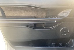 2020 Ford Expedition - Image 44