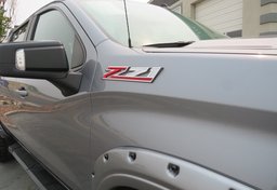 2019 Chevrolet Silverado 1500 - Image 11