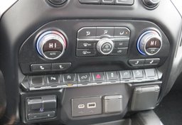 2019 Chevrolet Silverado 1500 - Image 36