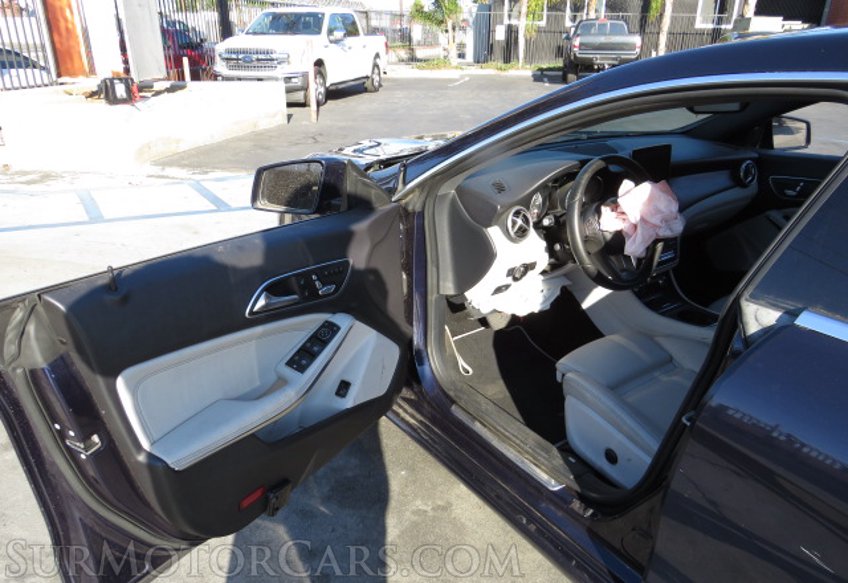 2017 Mercedes-Benz CLA - Image 17