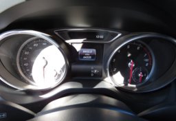 2017 Mercedes-Benz CLA - Image 30