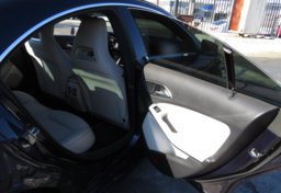 2017 Mercedes-Benz CLA - Image 24