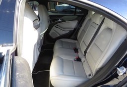 2017 Mercedes-Benz CLA - Image 25