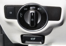 2017 Mercedes-Benz CLA - Image 36