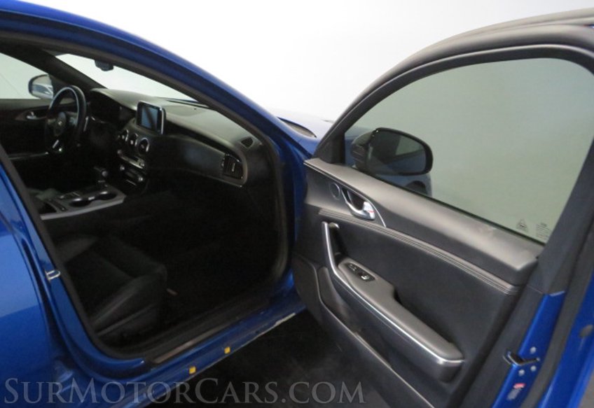 2021 Kia Stinger - Image 19