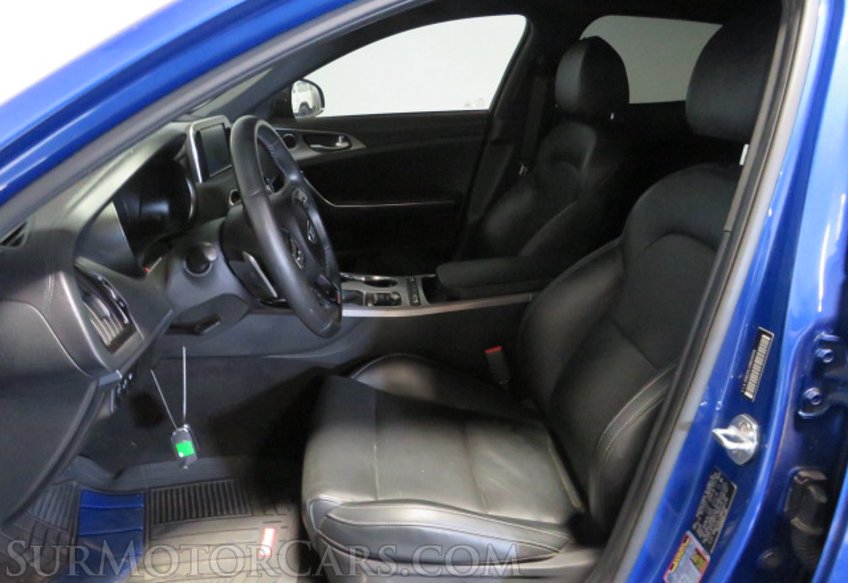 2021 Kia Stinger - Image 22