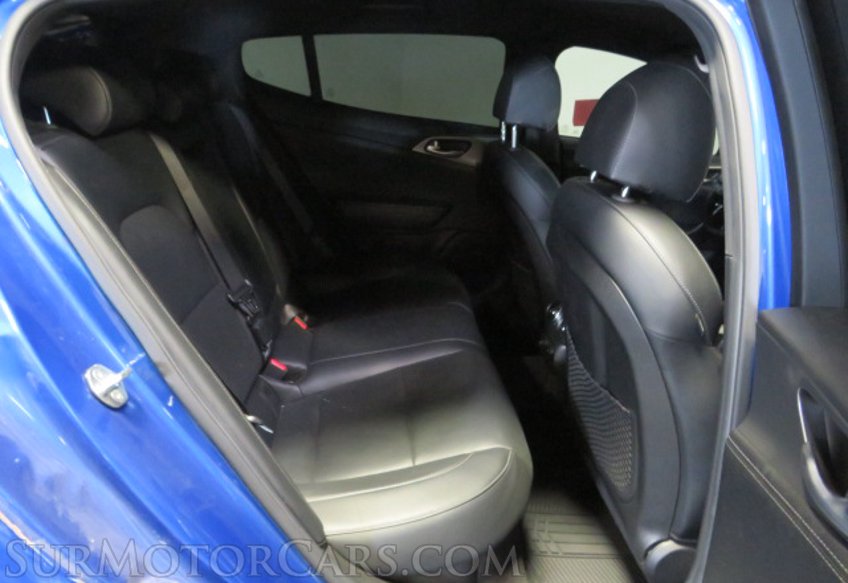 2021 Kia Stinger - Image 29