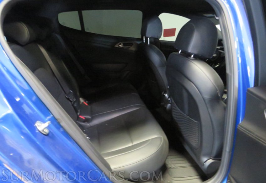 2021 Kia Stinger - Image 25