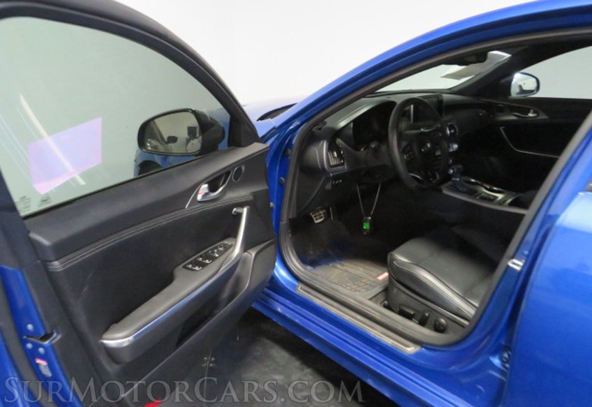 2021 Kia Stinger - Image 18