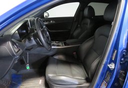 2021 Kia Stinger - Image 22