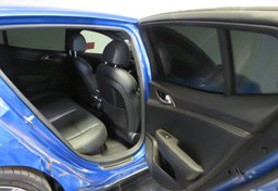 2021 Kia Stinger - Image 21