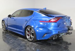 2021 Kia Stinger - Image 9