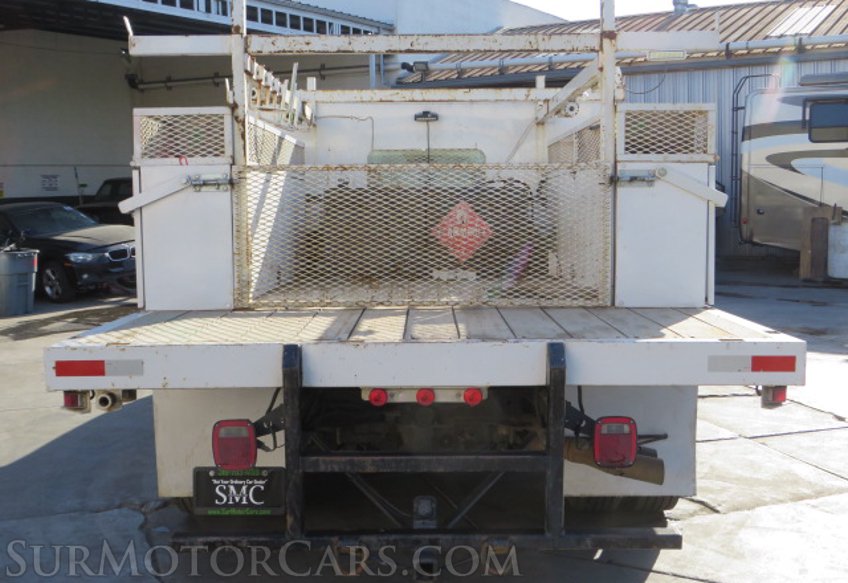 2019 Ford F-550 Super Duty - Image 12