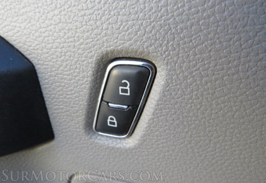 2019 Ford F-550 Super Duty - Image 40