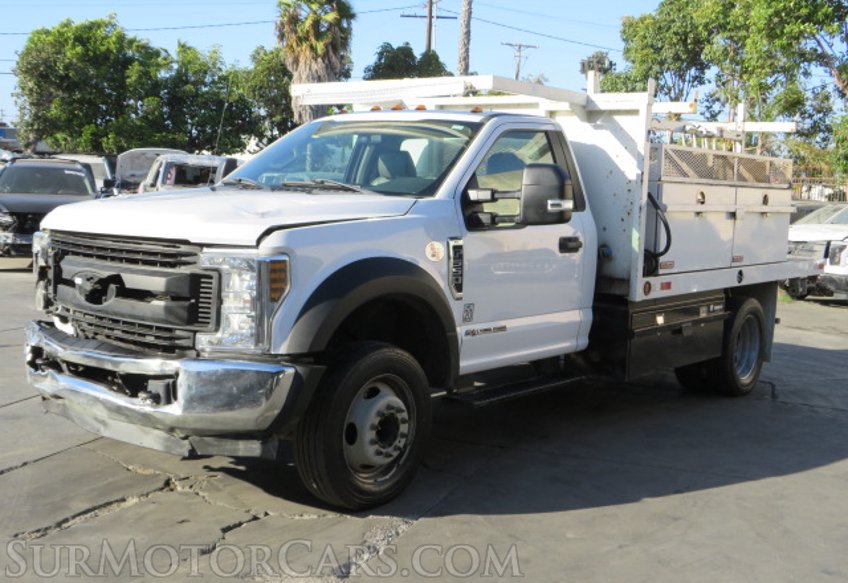 2019 Ford F-550 Super Duty - Image 3