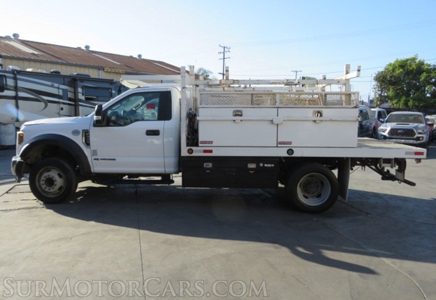 2019 Ford F-550 Super Duty - Image 9