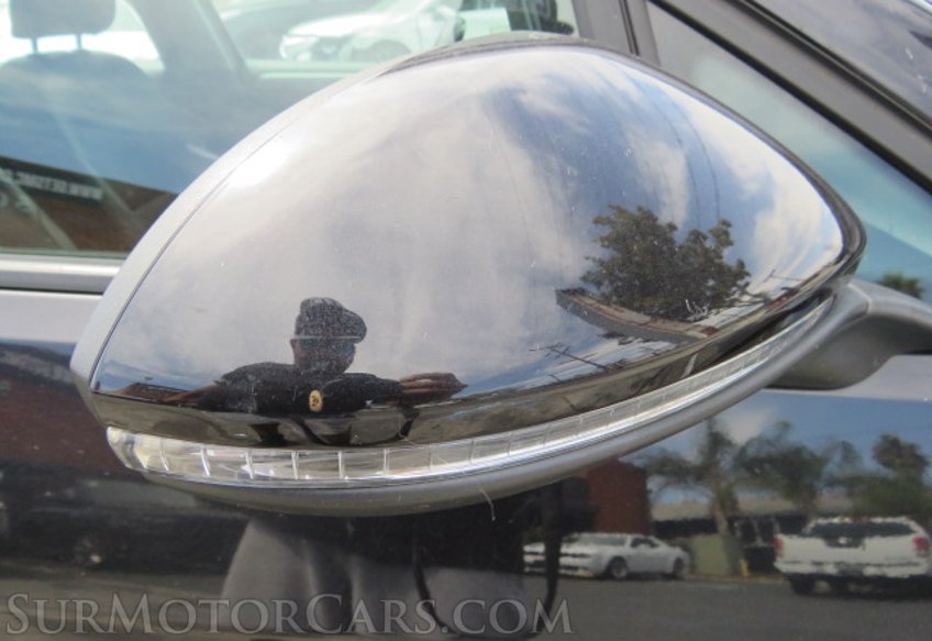 2016 Volkswagen e-Golf - Image 17