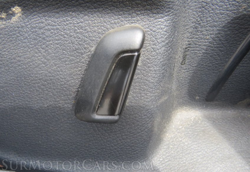 2016 Volkswagen e-Golf - Image 44