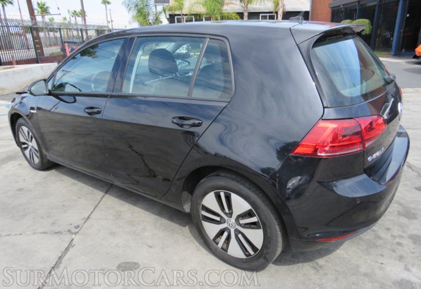 2016 Volkswagen e-Golf - Image 7