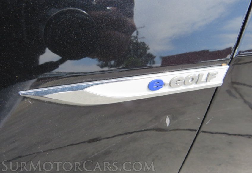 2016 Volkswagen e-Golf - Image 18