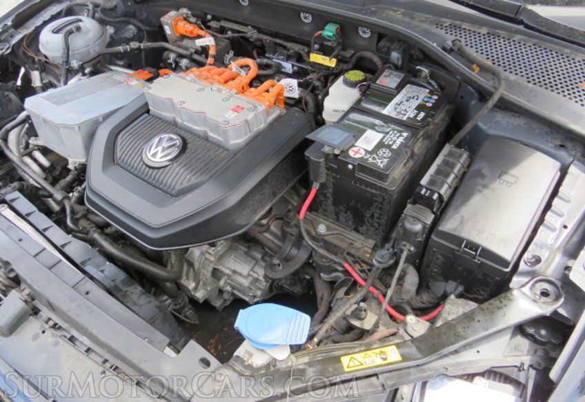 2016 Volkswagen e-Golf - Image 53