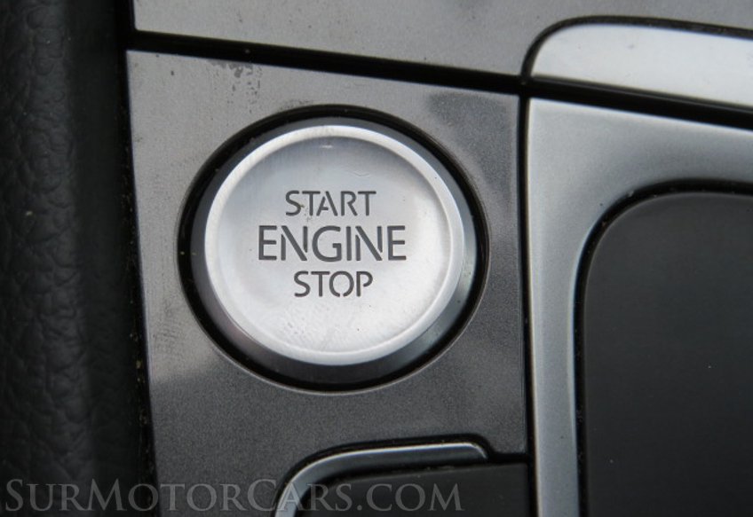 2016 Volkswagen e-Golf - Image 46