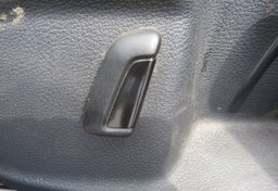 2016 Volkswagen e-Golf - Image 44