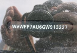 2016 Volkswagen e-Golf - Image 54