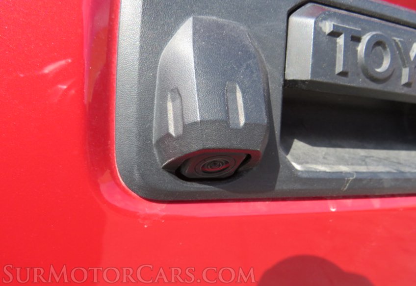 2021 Toyota Tacoma 4WD - Image 18