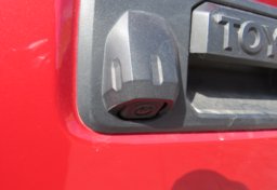 2021 Toyota Tacoma 4WD - Image 18