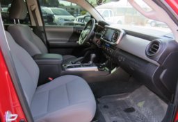 2021 Toyota Tacoma 4WD - Image 31