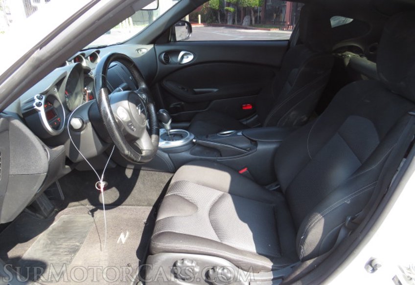 2016 Nissan 370Z - Image 21