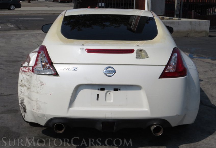 2016 Nissan 370Z - Image 12