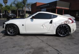 2016 Nissan 370Z - Image 10