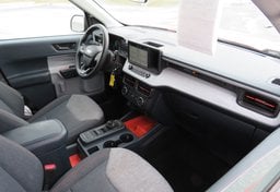 2022 Ford Maverick - Image 40