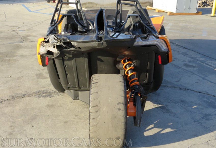 2019 Polaris SLINGSHOT - Image 11