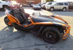 2019 Polaris SLINGSHOT - Image 2