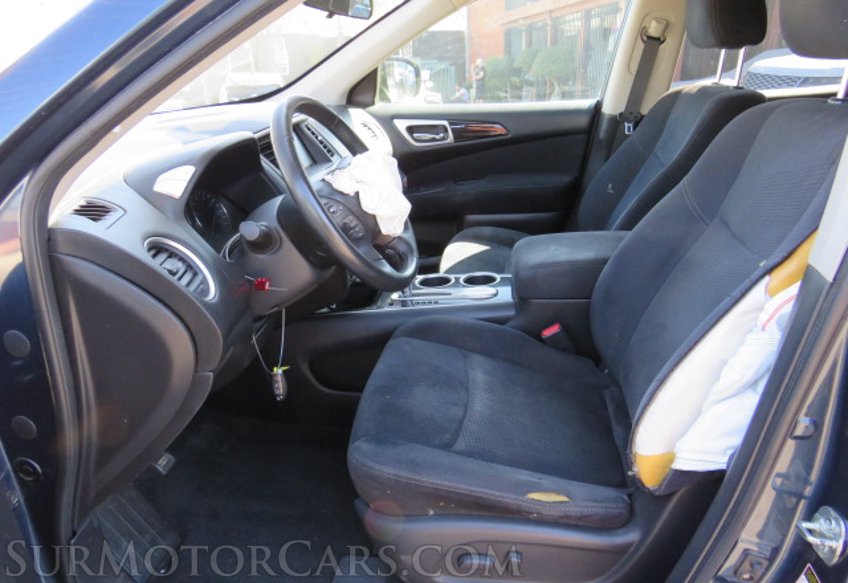 2013 Nissan Pathfinder - Image 27