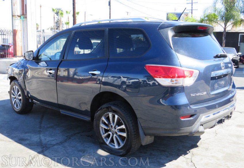 2013 Nissan Pathfinder - Image 8